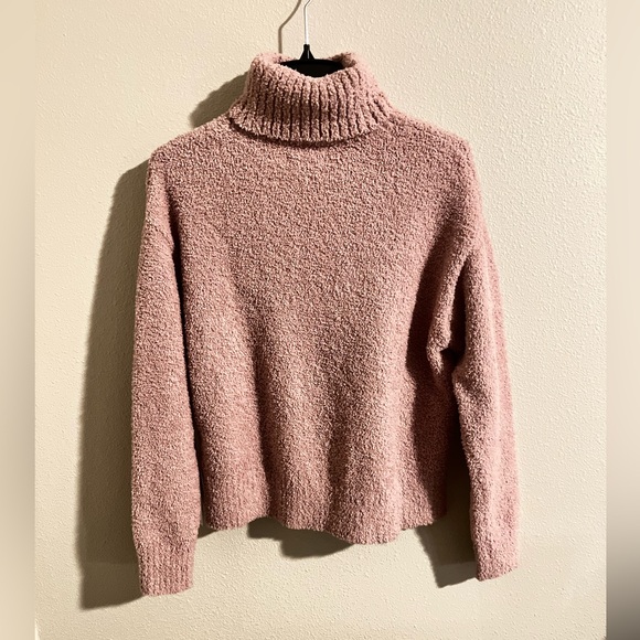 NWT Ugg Ylonda Turtleneck Sweater Cliff small - Picture 3 of 9